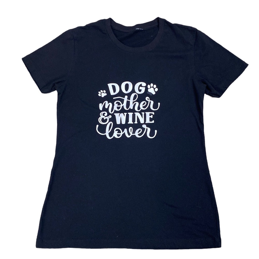 Dog Mother & Wine Lover Short Sleeve Tee Shirt, Black and white *NOT BRU…